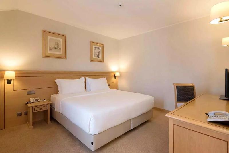 Superior Double Room image 3