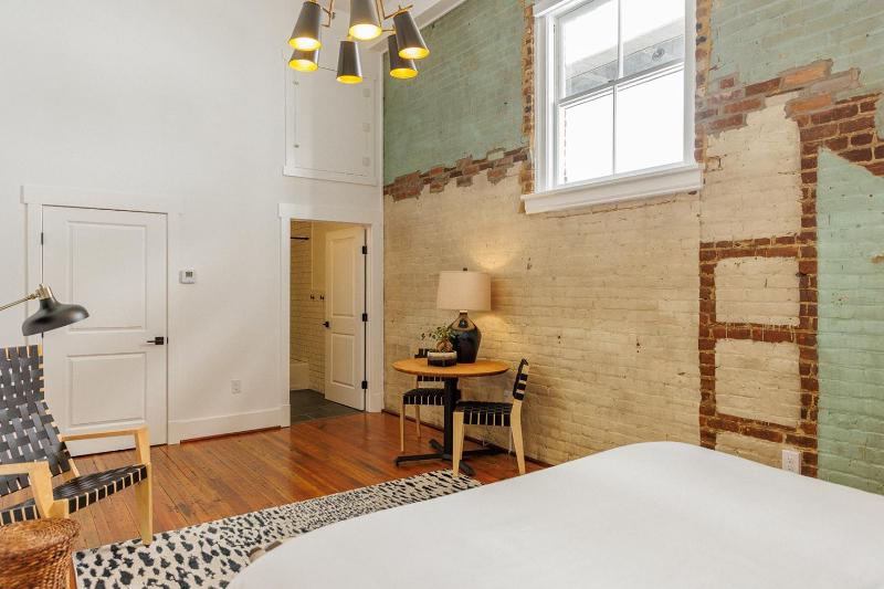 Suite image 1