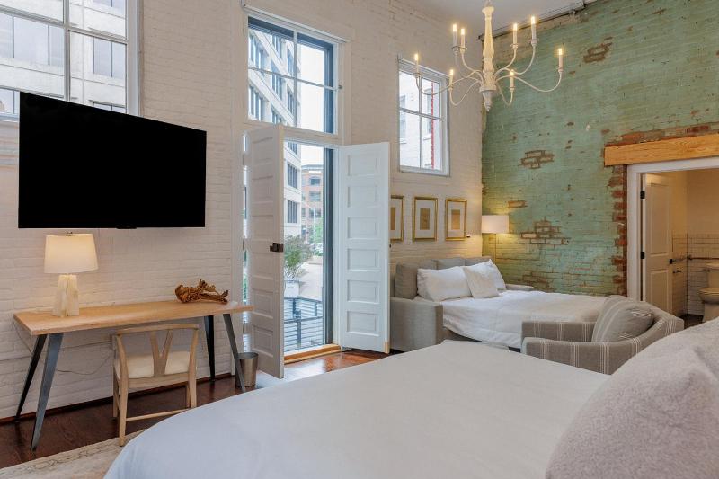 Suite image 1