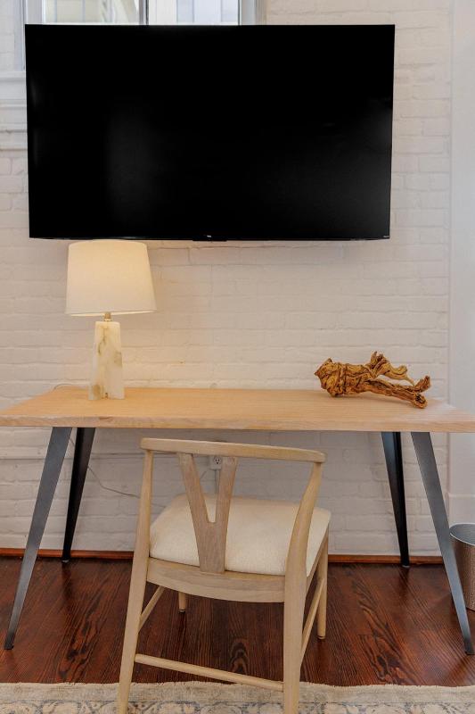 Suite image 4