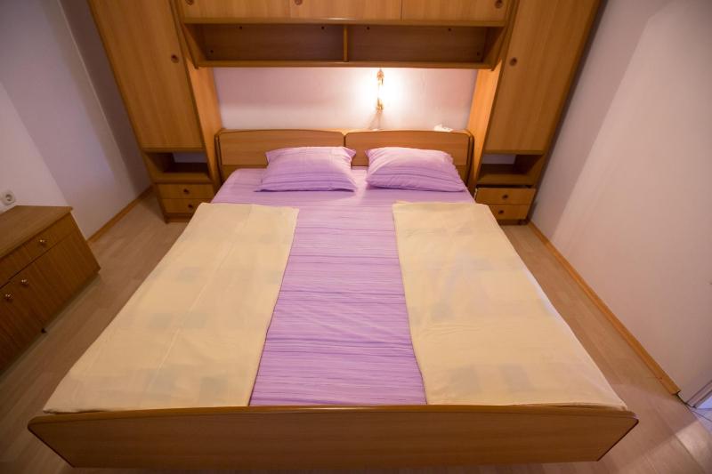 Two-Bedroom Apartment with City View image 4
