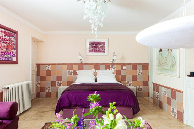 Mauve Suite with Private Hammam image 2