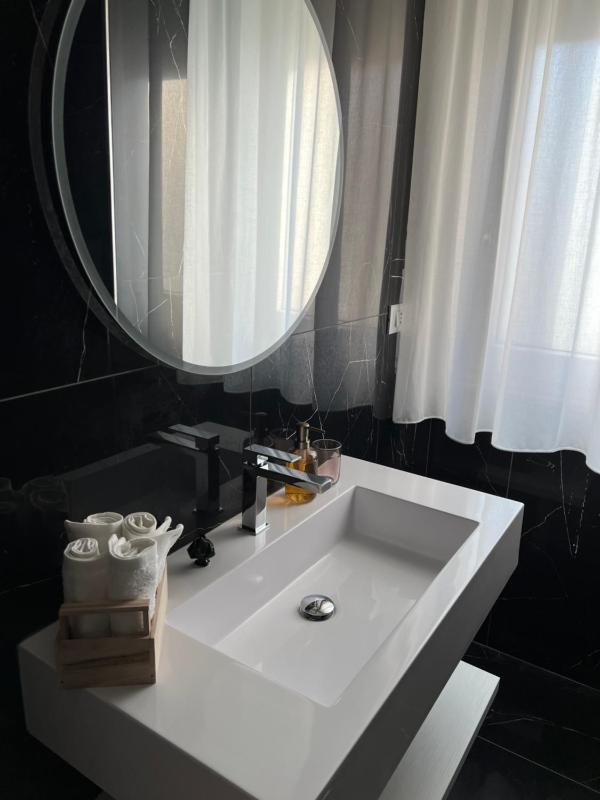 CUORE - LUXURY ROOMS - image 25