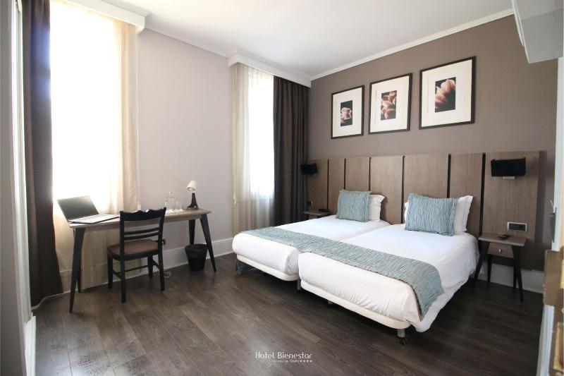 Double or Twin Room with Thermal Spa Access image 1