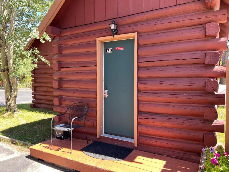 Two-Bedroom House image 3