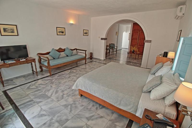 Aethrio Sunset Village - Oia - image 2
