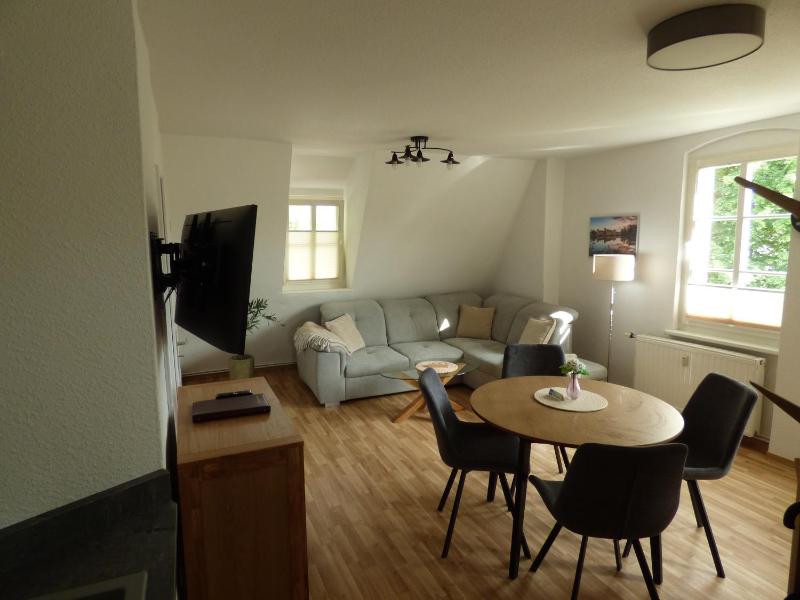 Studio Apartment image 1