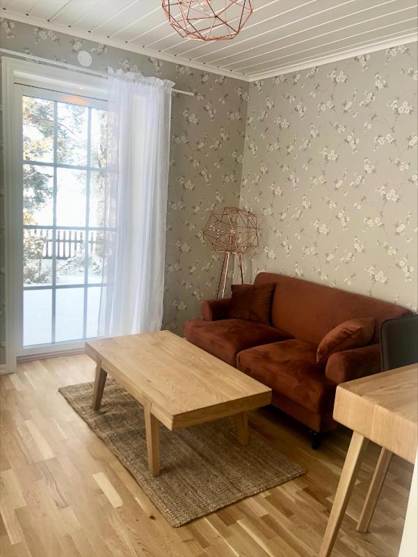 One-Bedroom Apartment image 4