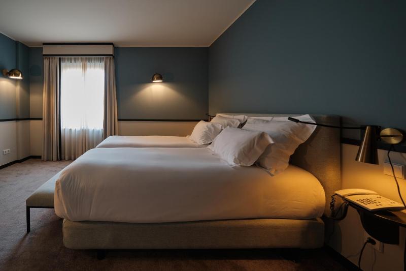 Communicating Rooms (4 Adults) image 3