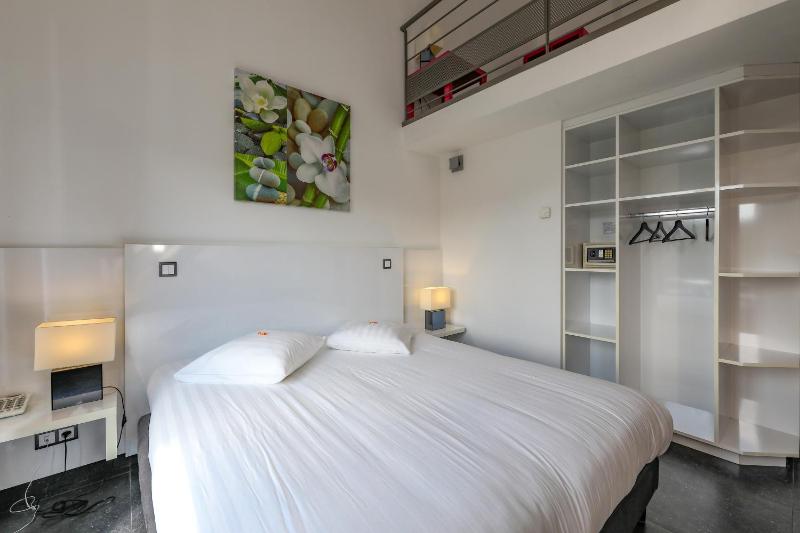 Family Room with Balcony image 4