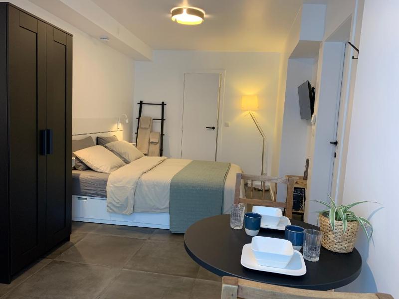 Homestay, ground floor, comfort room