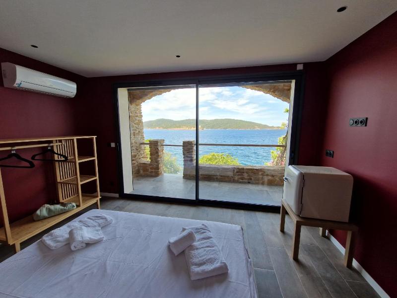 VILLA MANDRAGORE Ile du Levant - image 16