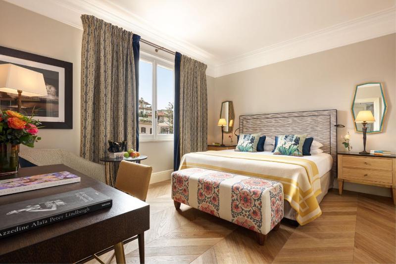 Executive Double or Twin Room image 1