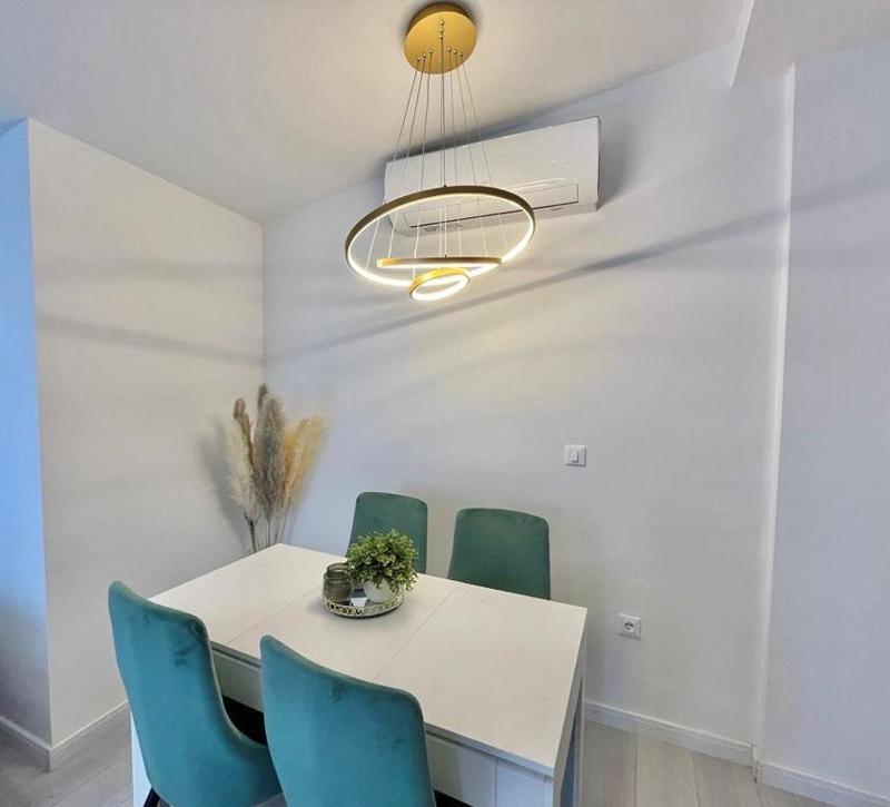 Apartment Teo with Terrace - image 8