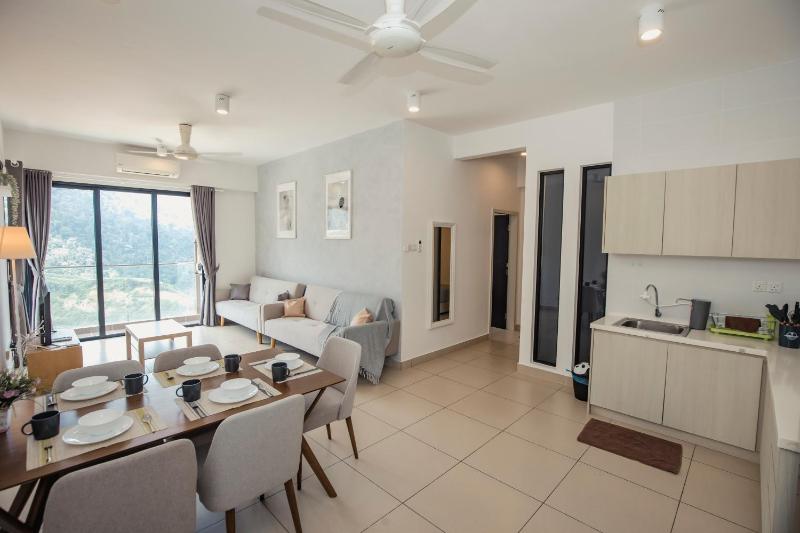 Delux Suite@Midhills Genting Highlands (Free WiFi) - image 21