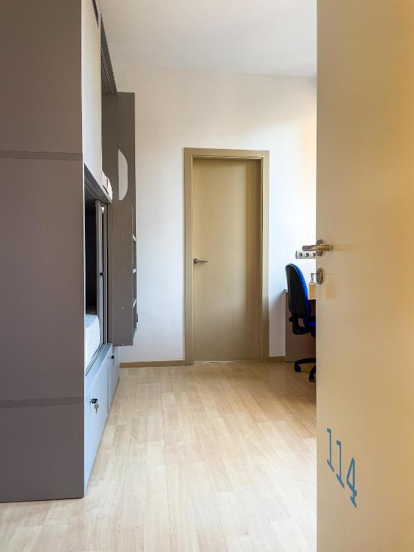 Leevin Stay Hostel - image 2
