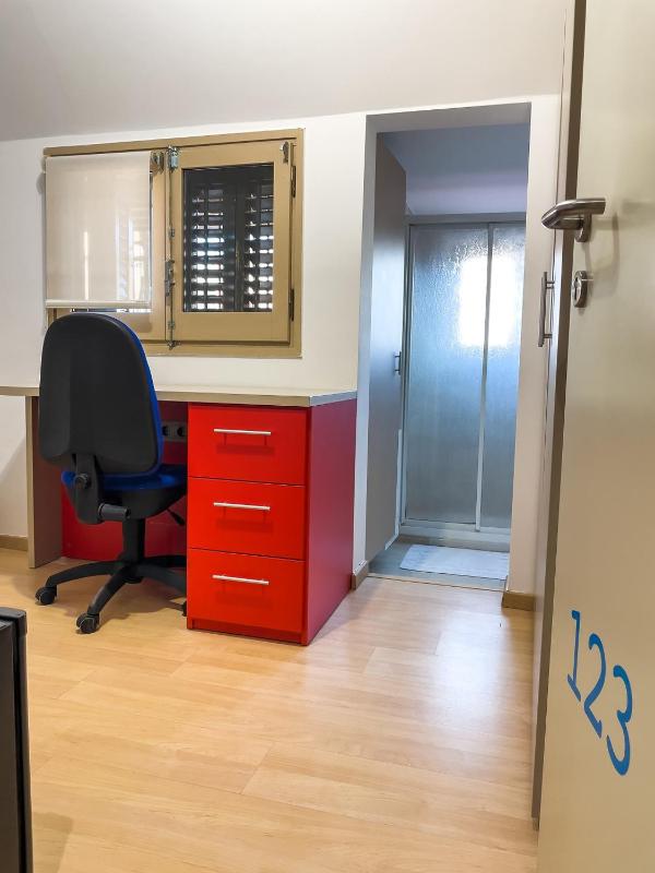 Leevin Stay Hostel - image 8