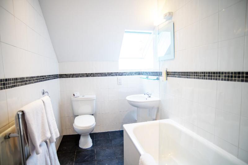 Double Room image 4