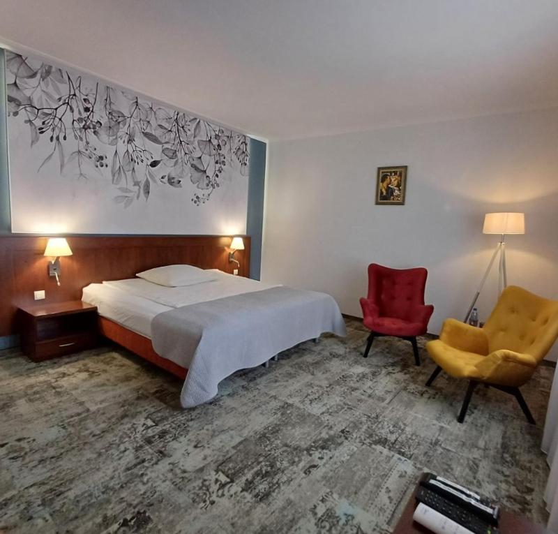 Single Room image 3
