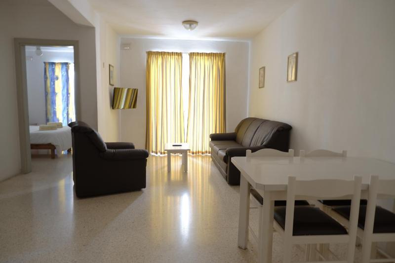 Two-Bedroom Apartment (6 Adults) image 3