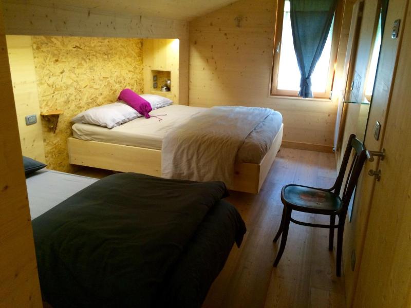 Deluxe Triple Room image 1