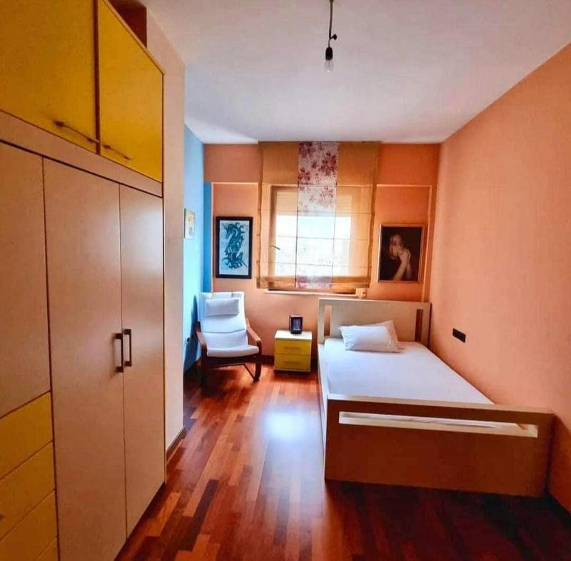 Center EasyStay Penthouse Apartments - image 8