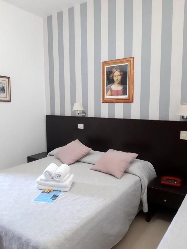 Triple Room image 3