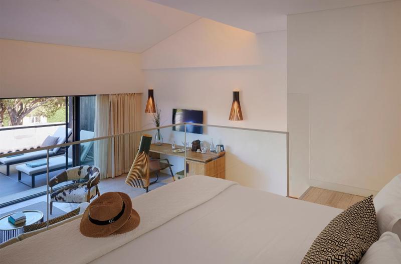 Double Room Mezzanine image 4