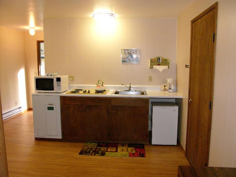 Deluxe King Room image 3
