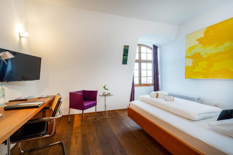 Superior Single Room image 2