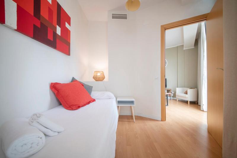 You Stylish Sagrada Familia Apartments - image 15