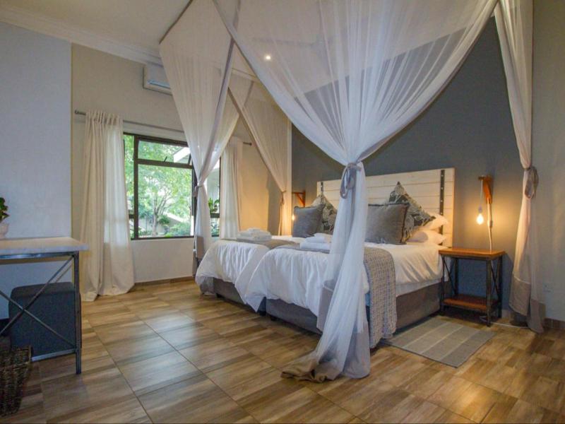 701 Victoria Falls - image 6
