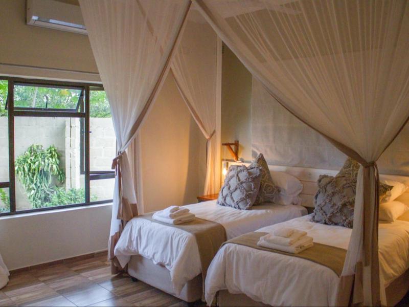 701 Victoria Falls - image 13