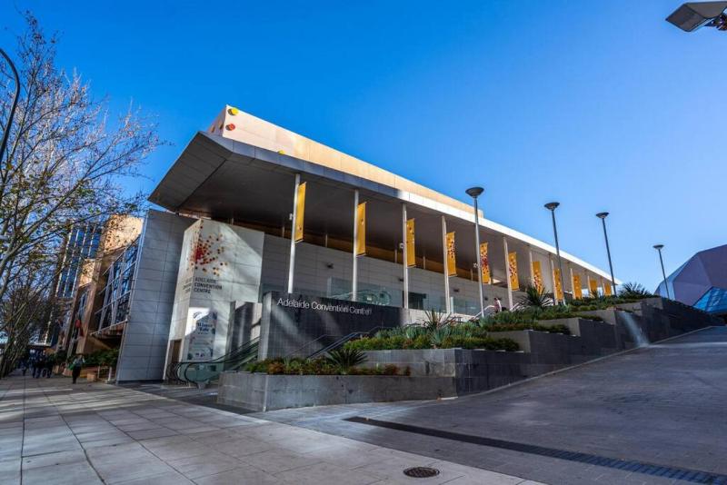 Infinity on Morphett - Stay Central in the CBD - image 7