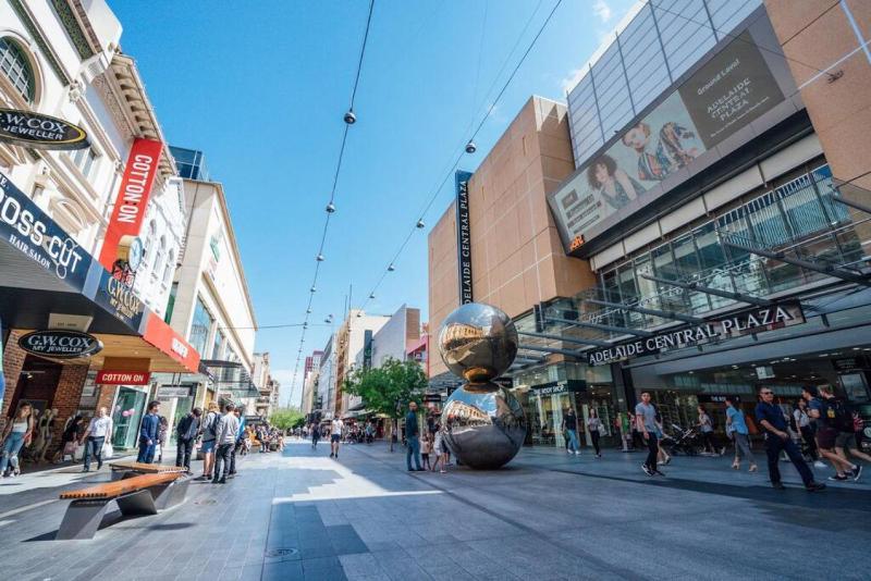 Infinity on Morphett - Stay Central in the CBD - image 4