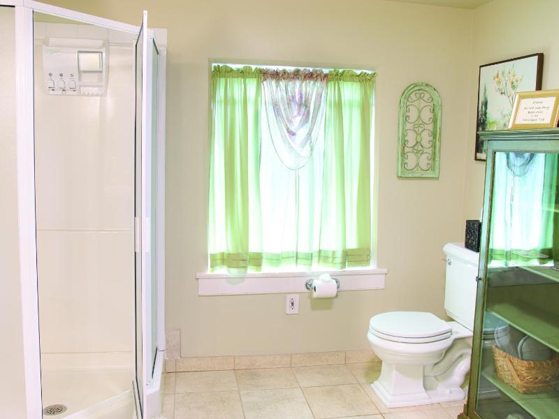 King Suite image 4