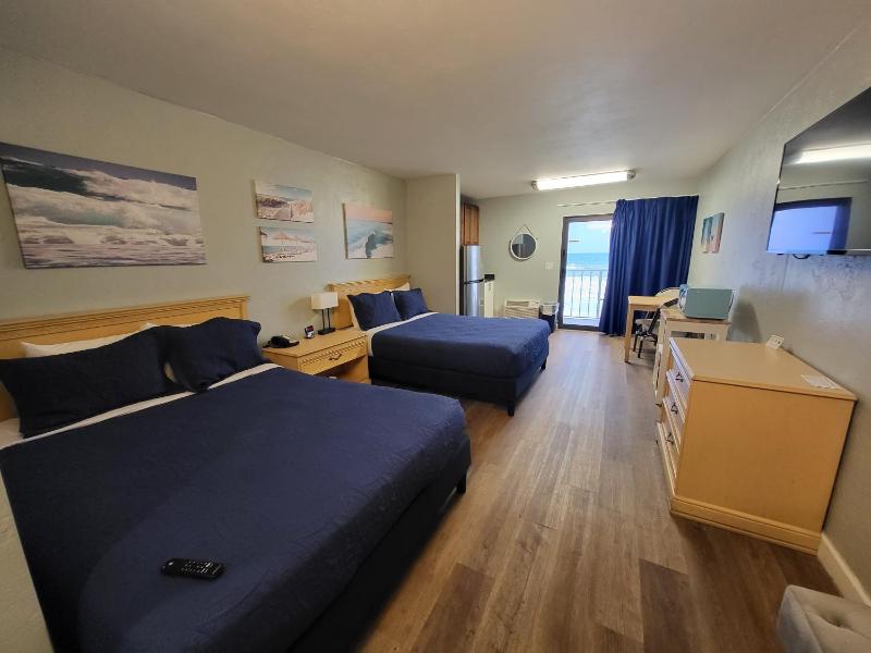 Oceanfront Room with Two Queen Beds image 2