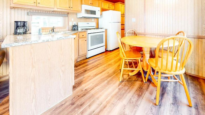 Two-Bedroom House image 3