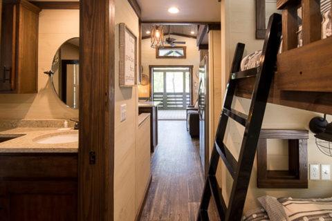 Two-Bedroom House image 1