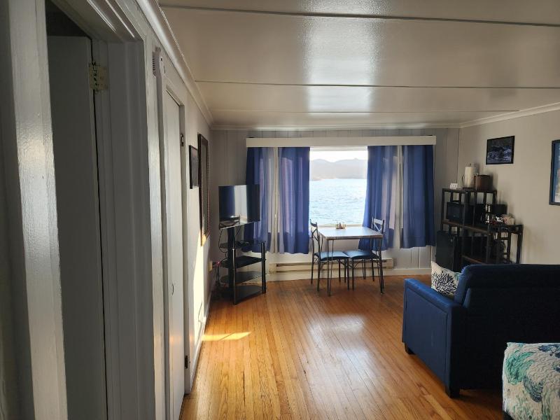 Queen Room with Sea View image 4