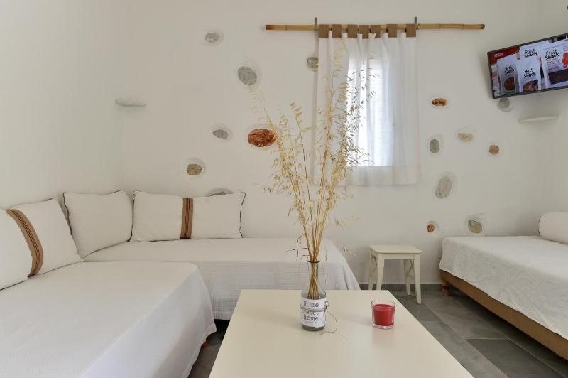 Apartment (4 Adults) image 4