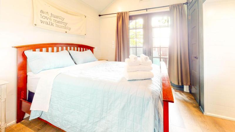 Two-Bedroom House image 1