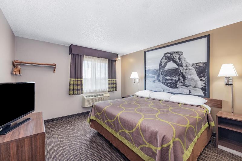 One-Bedroom Suite - Non-Smoking image 2