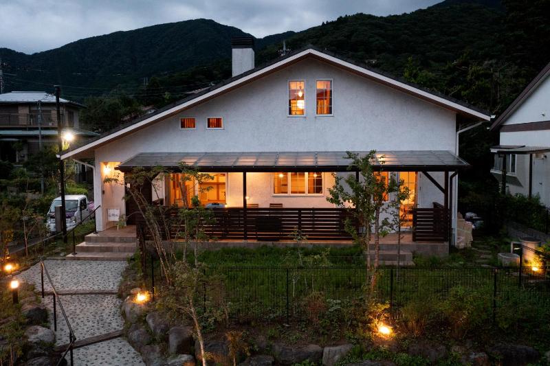 Noël HAKONE SENGOKUHARA Images