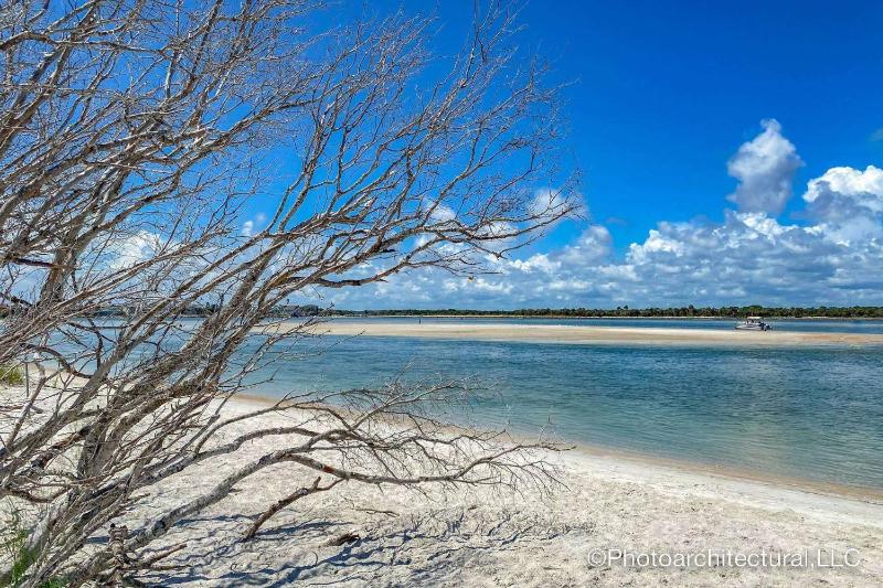 Anchors Away River House - image 24