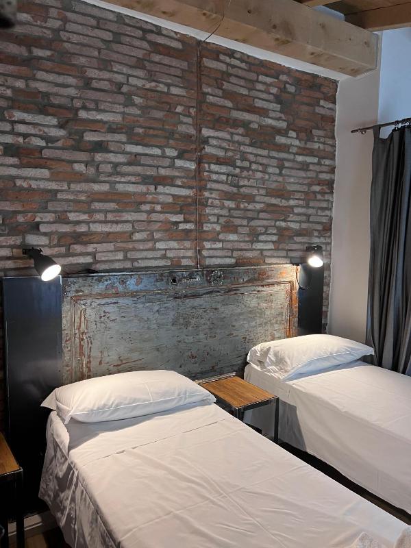 Borgovivo Loft Modern Apartments Bergamo City Center - image 25