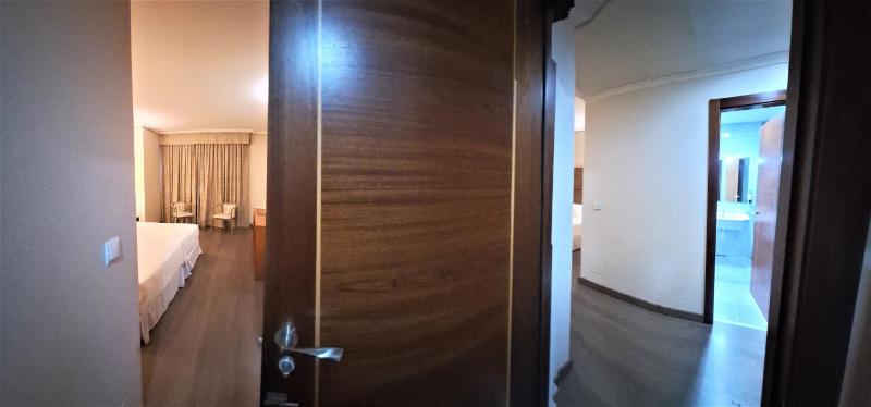 Two Connecting Twin Rooms image 3