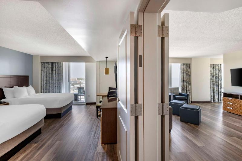 Hilton Vacation Club Oceanaire Virginia Beach - image 35