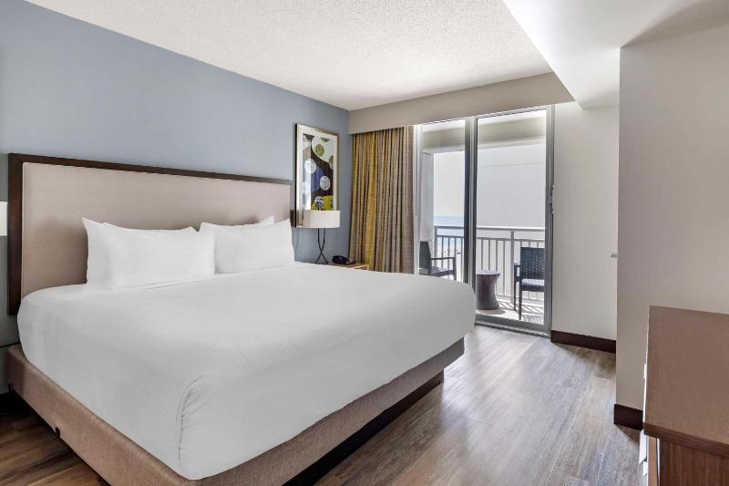 Hilton Vacation Club Oceanaire Virginia Beach - image 48
