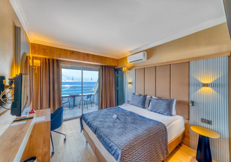 Numa Port Hotel - image 15